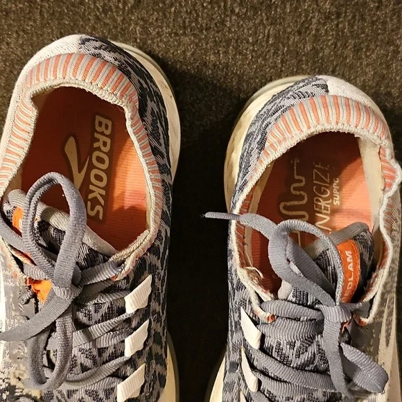 Brooks Bedlam 🥰 Women's Size 7 - Picture 3 of 8